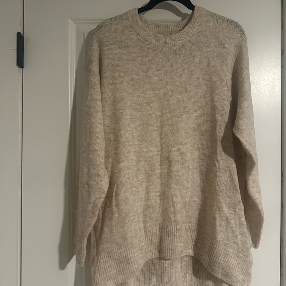 Womens old navy sweater - cream/tan
